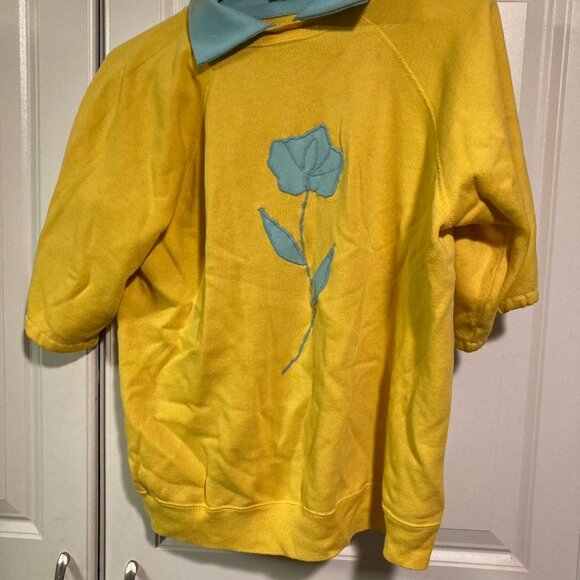 Vintage Retro Mid Sleeve Sweatshirt Top (Yellow and Blue): Medium - Picture 1 of 4